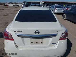 2013 Nissan Altima 2.5 SL with VIN 1N4AL3AP4DC116143, listed as a IAAI auction lot 41645370 with 183,804 mi miles. Bid and sale history available at carsss.com. Image 16.