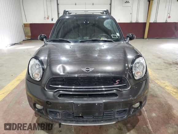 2016 MINI Countryman S z VIN WMWZC5C54GWU20643, wystawiony jako Copart lot #45412545 z przebiegiem 93 711 mil mil oraz Szkody całkowita. Historia ofert i sprzedaży dostępna na DreamBid. Obrazek 5.