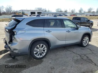 2023 Toyota Highlander Hybrid Limited with VIN 5TDXBRCH8PS597517, listed as a Copart auction lot 43816715 with 14,215 mi miles and Salvage title. Bid and sale history available at DreamBid. Image 3.