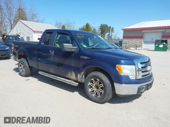 2009 Ford F-150 STX with VIN 1FTRX14889KB49041, listed as a IAAI auction lot 41925348 with 105,253 mi miles. Bid and sale history available at carsss.com. Image 1.