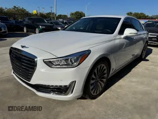 2019 Genesis G90 z VIN KMTF54JH1KU054539, wystawiony jako Copart lot #53653765 z przebiegiem 27 024 mil mil oraz Nie do naprawy. Historia ofert i sprzedaży dostępna na DreamBid. Obrazek 1.