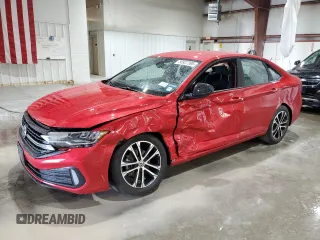 2024 Volkswagen Jetta Sport z VIN 3VWBM7BU2RM085503, wystawiony jako Copart lot #58927395 z przebiegiem 1 846 mil mil oraz Szkoda całkowita • Salvage title. Historia ofert i sprzedaży dostępna na DreamBid. Obrazek 1.