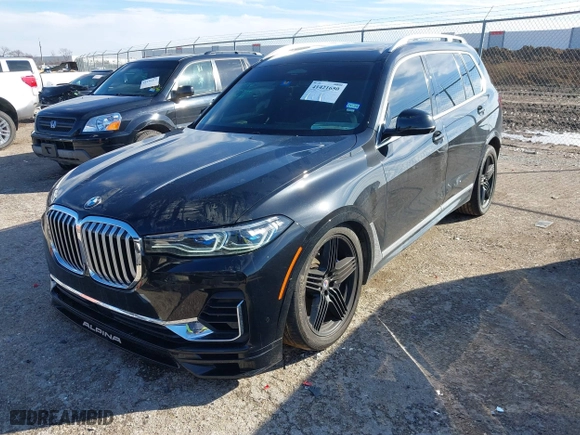 2021 BMW X7 ALPINA XB7 with VIN 5UXCX6C19M9E53570, listed as a IAAI auction lot 41421650 with 62,466 mi miles. Bid and sale history available at carsss.com. Image 17.