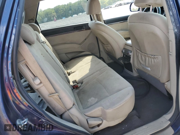 2010 Hyundai Veracruz Limited with VIN KM8NU4CC3AU119299, listed as a Copart auction lot 74099564 with 195,392 mi miles and Salvage Title. Bid and sale history available at DreamBid. Image 11.