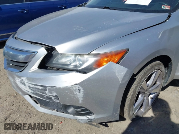 2014 Acura ILX Technology with VIN 19VDE1F78EE007380, listed as a IAAI auction lot 41654860 with 161,059 mi miles and . Bid and sale history available at DreamBid. Image 6.