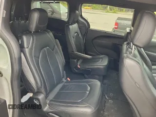 2019 Chrysler Pacifica Touring L с VIN 2C4RC1BG8KR537531, выставлен на аукционе Copart как лот 61310565 с пробегом 270 448 миль миль и Чистый • Clean title. История ставок и продаж доступна на DreamBid. Изображение 6.