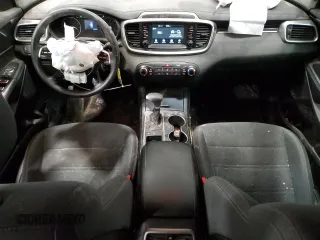2020 Kia Sorento LX z VIN 5XYPGDA56LG617364, wystawiony jako Copart lot #41481545 z przebiegiem 112 208 mil mil oraz Szkoda całkowita • Salvage title. Historia ofert i sprzedaży dostępna na DreamBid. Obrazek 8.