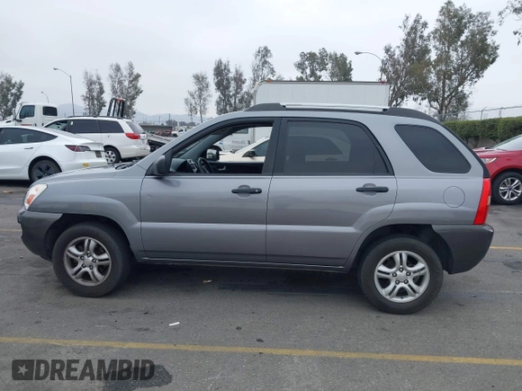 2006 Kia Sportage LX with VIN KNDJF723867199186, listed as a IAAI auction lot 41491243 with 120,049 mi miles and . Bid and sale history available at carsss.com. Image 14.