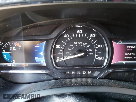 2017 Lincoln Navigator Select with VIN 5LMJJ2HT0HEL08384, listed as a Copart auction lot 51129365 with 101,264 mi miles and Salvage title. Bid and sale history available at DreamBid. Image 9.