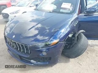 2021 Maserati Levante S z VIN ZN661YUAXMX370022, wystawiony jako IAAI lot #40672941 z przebiegiem Nie podano mil oraz . Historia ofert i sprzedaży dostępna na DreamBid. Obrazek 6.