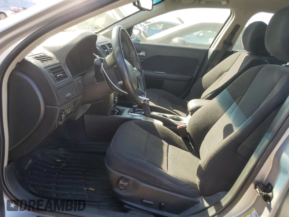 2010 Ford Fusion Hybrid with VIN 3FADP0L37AR400602, listed as a Copart auction lot 73542994 with 111,895 mi miles and Salvage Title. Bid and sale history available at carsss.com. Image 7.