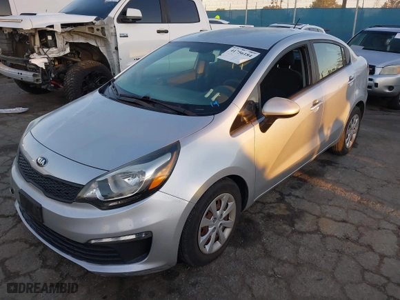 2016 Kia Rio LX with VIN KNADM4A30G6620342, listed as a IAAI auction lot 41756184 with 71,555 mi miles. Bid and sale history available at carsss.com. Image 2.