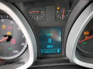 2012 Chevrolet Equinox 1LT z VIN 2GNALDEK0C1108986, wystawiony jako Copart lot #57516645 z przebiegiem 206 232 mil mil oraz Szkody całkowita. Historia ofert i sprzedaży dostępna na DreamBid. Obrazek 9.