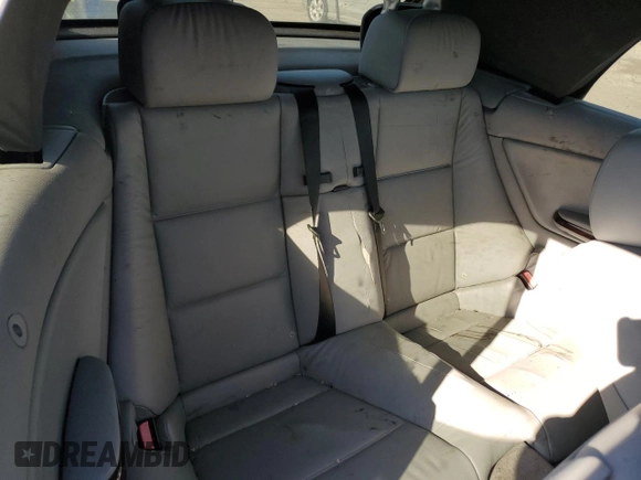 2005 BMW 3 Series 330Ci with VIN WBABW53485PL52340, listed as a Copart auction lot 70461414 with 123,269 mi miles and Salvage Title. Bid and sale history available at carsss.com. Image 10.