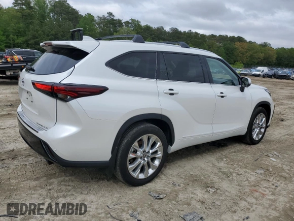 2024 Toyota Highlander LE z VIN 5TDKDRBH1RS538009, wystawiony jako Copart lot #54830155 z przebiegiem 18 607 mil mil oraz Szkoda całkowita • Salvage title. Historia ofert i sprzedaży dostępna na DreamBid. Obrazek 3.