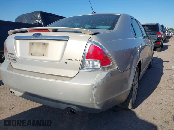 2009 Ford Fusion SEL with VIN 3FAHP08129R180998, listed as a IAAI auction lot 41958921 with 1 mi miles. Bid and sale history available at carsss.com. Image 4.