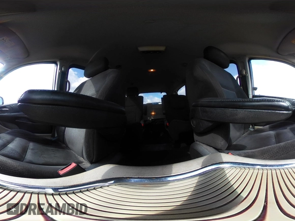 2015 Dodge Grand Caravan SXT with VIN 2C4RDGCG8FR541373, listed as a IAAI auction lot 41990500 with 114,100 mi miles and . Bid and sale history available at DreamBid. Image 18.