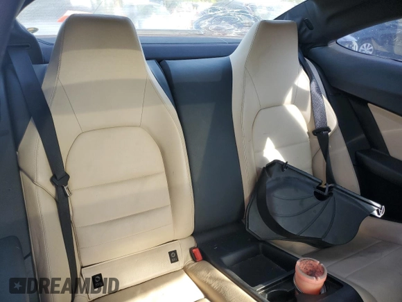 2012 Mercedes-Benz C 250 с VIN WDDGJ4HB5CF800597, выставлен на аукционе Copart как лот 64051635 с пробегом 162 996 миль миль и Чистый • Clean title. История ставок и продаж доступна на DreamBid. Изображение 10.