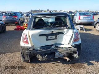 2011 MINI Hardtop with VIN WMWSU3C54BT252130, listed as a IAAI auction lot 41854369 with 145,528 mi miles and . Bid and sale history available at DreamBid. Image 17.