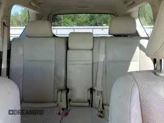 2012 Lexus GX 460 z VIN JTJBM7FX2C5041552, wystawiony jako Copart lot #53173415 z przebiegiem Nie podano mil oraz Szkody całkowita. Historia ofert i sprzedaży dostępna na DreamBid. Obrazek 10.