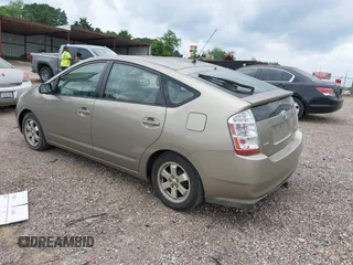2008 Toyota Prius with VIN JTDKB20U387704889, listed as a IAAI auction lot 42036395 with 303,780 mi miles and . Bid and sale history available at DreamBid. Image 3.