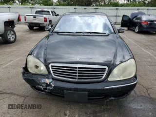 2002 Mercedes-Benz S 500 z VIN WDBNG75J62A235493, wystawiony jako Copart lot #58168615 z przebiegiem 5702 mil mil oraz Szkody całkowita. Historia ofert i sprzedaży dostępna na DreamBid. Obrazek 5.