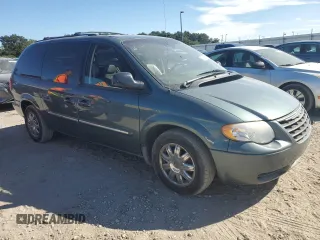 2007 Chrysler Town & Country LWB Touring with VIN 2A4GP54L37R310892, listed as a Copart auction lot 75426684 with 101,233 mi miles and Salvage Title. Bid and sale history available at carsss.com. Image 4.