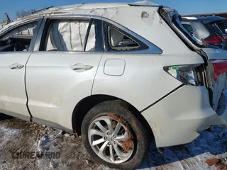 2016 Acura RDX with VIN 5J8TB3H30GL009220, listed as a IAAI auction lot 41635187 with 1 mi miles. Bid and sale history available at carsss.com. Image 6.