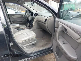 2015 Chevrolet Traverse LT с VIN 1GNKRHKD5FJ211296, выставлен на аукционе IAAI как лот 41613389 с пробегом Не указан миль и . История ставок и продаж доступна на DreamBid. Изображение 5.
