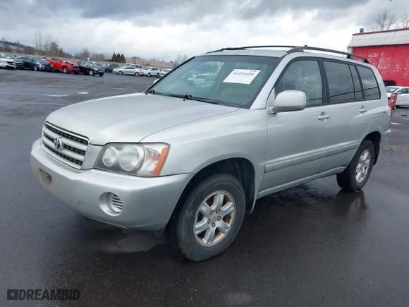 2003 Toyota Highlander with VIN JTEHF21A230100962, listed as a IAAI auction lot 41494448 with 255,455 mi miles. Bid and sale history available at carsss.com. Image 2.