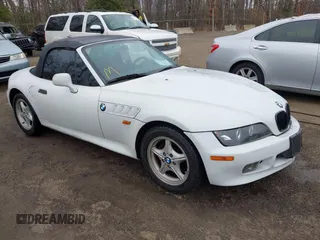 1998 BMW 3 Series 1.9L with VIN 4USCH7337WLD16388, listed as a IAAI auction lot 41774629 with 160,970 mi miles. Bid and sale history available at carsss.com. Image 1.