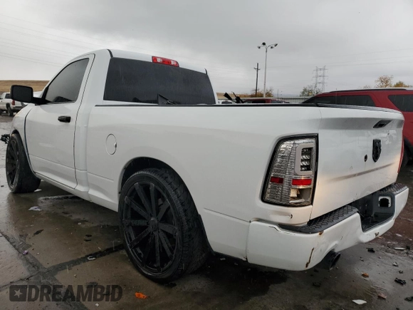 2015 Ram 1500 Tradesman z VIN 3C6JR6AT7FG618384, wystawiony jako Copart lot #78540664 z przebiegiem 55 161 mil mil oraz Szkoda całkowita • Salvage title. Historia ofert i sprzedaży dostępna na DreamBid. Obrazek 2.