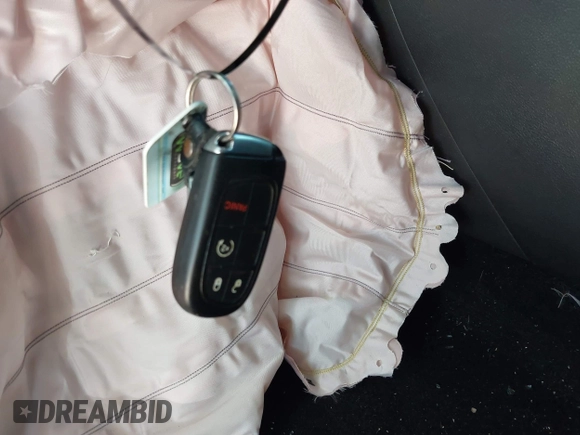 2014 Jeep Cherokee Limited with VIN 1C4PJMDS9EW278043, listed as a IAAI auction lot 42167809 with 67,759 mi miles and . Bid and sale history available at DreamBid. Image 11.