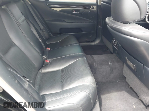 2014 Lexus LS 460 L with VIN JTHDL5EF5E5006176, listed as a IAAI auction lot 42612770 with 124,168 mi miles and . Bid and sale history available at DreamBid. Image 8.