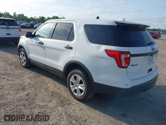 2017 Ford Police Interceptor Utility with VIN 1FM5K8AR0HGB92630, listed as a IAAI auction lot 42276713 with Not provided miles and . Bid and sale history available at DreamBid. Image 3.