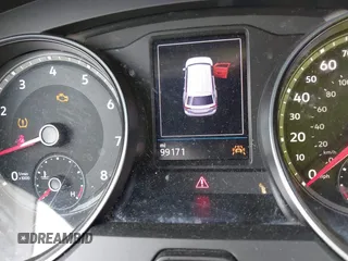 2021 Volkswagen Atlas SE z VIN 1V2HR2CA0MC543876, wystawiony jako IAAI lot #41598298 z przebiegiem 99 171 mil mil oraz . Historia ofert i sprzedaży dostępna na DreamBid. Obrazek 7.