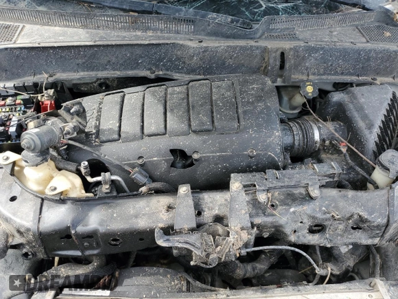 2015 Chevrolet Traverse LT z VIN 1GNKRHKD8FJ217786, wystawiony jako Copart lot #41459254 z przebiegiem Nie podano mil oraz Szkoda całkowita • Salvage title. Historia ofert i sprzedaży dostępna na DreamBid. Obrazek 12.