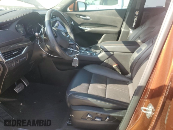 2021 Cadillac XT4 AWD Sport with VIN 1GYFZFR49MF042933, listed as a Copart auction lot 44150315 with 21,926 mi miles and Salvage title. Bid and sale history available at DreamBid. Image 7.
