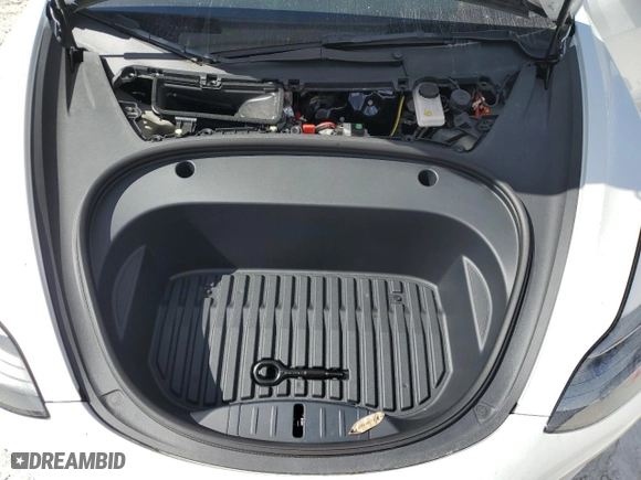 2022 Tesla Model 3 Performance with VIN 5YJ3E1EC0NF330558, listed as a Copart auction lot 44438365 with 19,690 mi miles and Salvage Title. Bid and sale history available at carsss.com. Image 11.