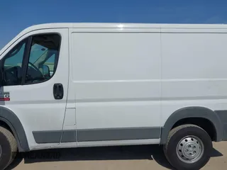 2017 Ram ProMaster Cargo with VIN 3C6TRVNG5HE542646, listed as a IAAI auction lot 41834199 with 225,808 mi miles. Bid and sale history available at carsss.com. Image 14.