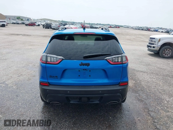 2020 Jeep Cherokee Altitude with VIN 1C4PJMLX7LD524514, listed as a IAAI auction lot 42398590 with 167,686 mi miles and . Bid and sale history available at DreamBid. Image 16.