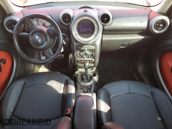 2012 MINI Countryman S with VIN WMWZC3C50CWL82827, listed as a Copart auction lot 57154755 with 149,751 mi miles and Salvage title. Bid and sale history available at DreamBid. Image 8.
