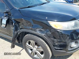 2013 Kia Sorento EX with VIN 5XYKU3A60DG342338, listed as a IAAI auction lot 42020408 with 121,155 mi miles. Bid and sale history available at carsss.com. Image 6.