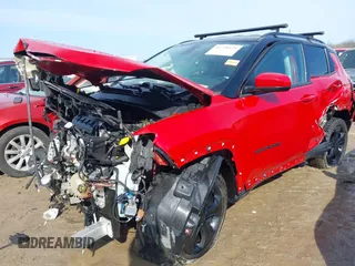 2020 Jeep Compass Latitude with VIN 3C4NJDBB0LT117643, listed as a IAAI auction lot 41758429 with 81,912 mi miles and . Bid and sale history available at DreamBid. Image 6.