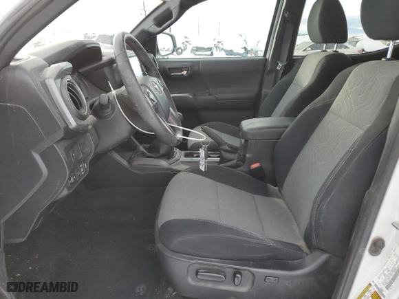 2020 Toyota Tacoma 4WD SR5 with VIN 5TFCZ5AN9LX231453, listed as a Copart auction lot 45309805 with 0 mi miles and Salvage Title. Bid and sale history available at carsss.com. Image 7.