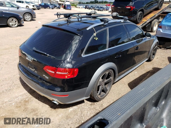 2013 Audi allroad Premium Plus with VIN WA1UFAFL2DA070438, listed as a Copart auction lot 58755553 with 109,466 mi miles and Salvage Title. Bid and sale history available at carsss.com. Image 3.