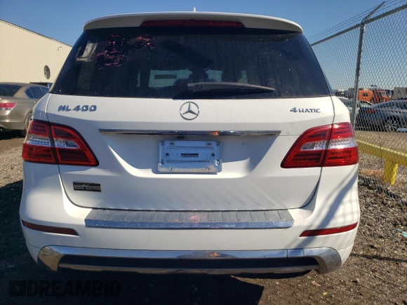 2015 Mercedes-Benz M 400 with VIN 4JGDA5GB1FA503733, listed as a Copart auction lot 42324685 with 122,478 mi miles and Clean Title. Bid and sale history available at DreamBid. Image 6.
