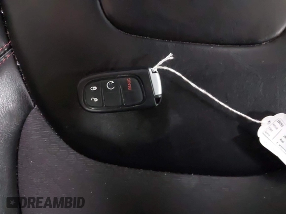 2020 Jeep Cherokee Trailhawk с VIN 1C4PJMBX2LD613814, выставлен на аукционе IAAI как лот 41253162 с пробегом 55 002 миль миль и . История ставок и продаж доступна на DreamBid. Изображение 11.