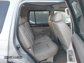 2004 Lincoln Aviator Luxury z VIN 5LMEU88H34ZJ50200, wystawiony jako IAAI lot #41775107 z przebiegiem 220 930 mil mil oraz . Historia ofert i sprzedaży dostępna na DreamBid. Obrazek 8.