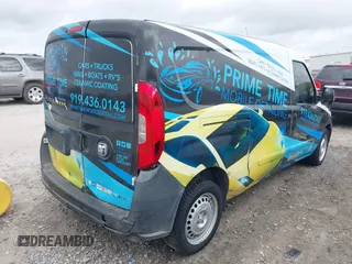 2016 Ram ProMaster City Cargo Tradesman z VIN ZFBERFAT4G6C69767, wystawiony jako IAAI lot #41954711 z przebiegiem 156 015 mil mil oraz . Historia ofert i sprzedaży dostępna na DreamBid. Obrazek 4.